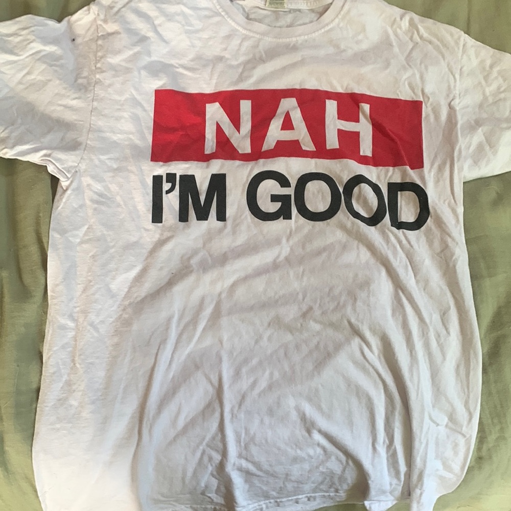 It’s a M white and red shirt